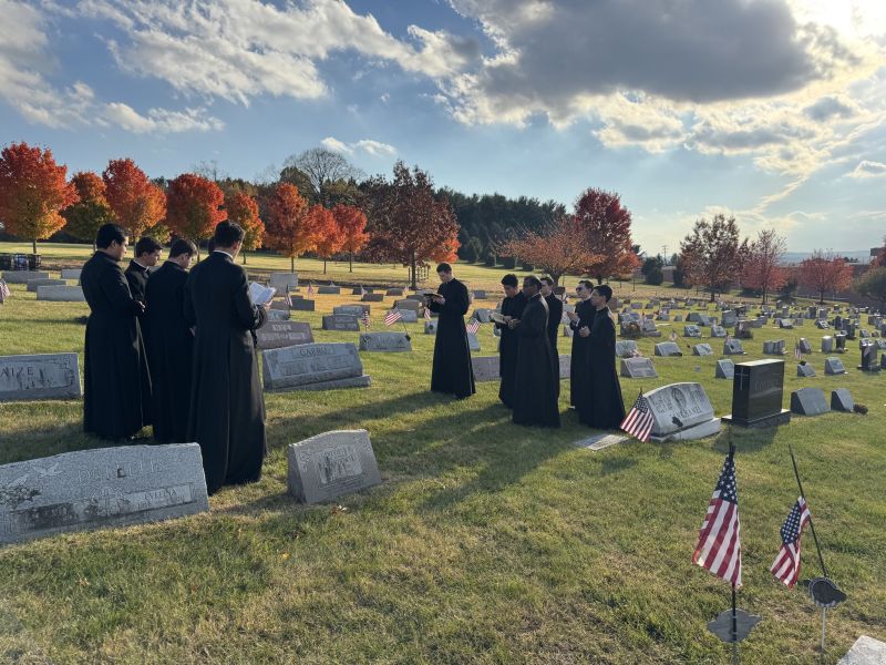 Image for the Tweet beginning: Fr Luke Petrizzi leads seminarians