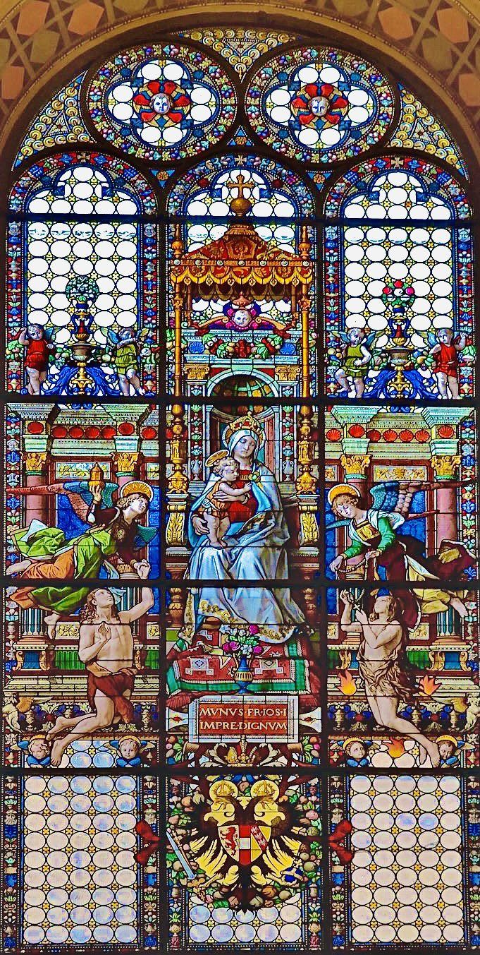 Image for the Tweet beginning: Catholicism is beautiful. 